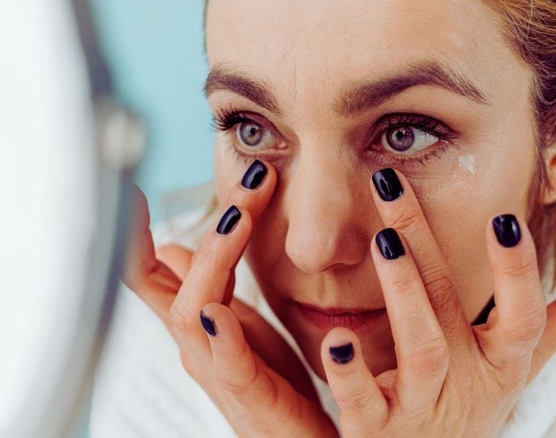 Rotina de skincare anti-idade para mulheres a partir dos 30 anos